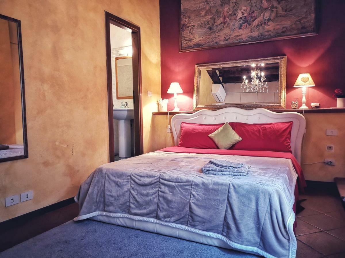 Real Rustic Tuscany Style In Center Florence Exterior photo
